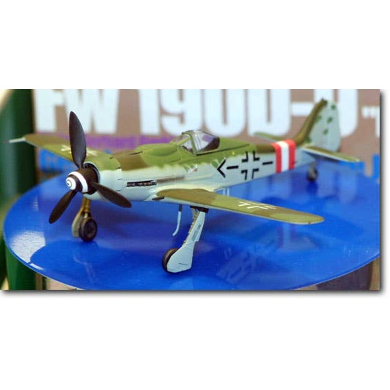 1/72 Fw190D-9 Maj. Gerhard Barkhorn