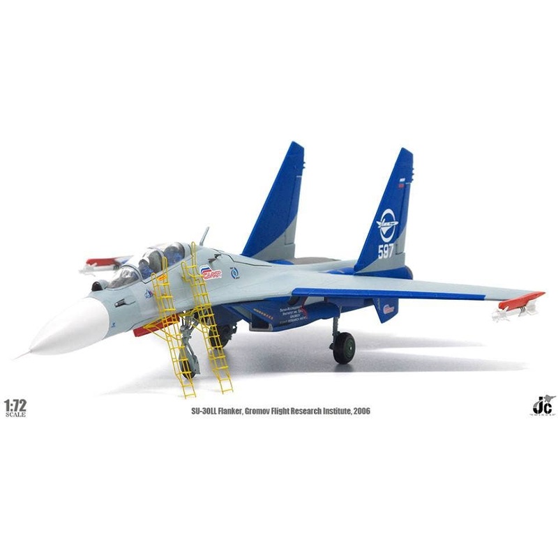 1/72 SU-30LL Flanker Gromov Flight Research Institute