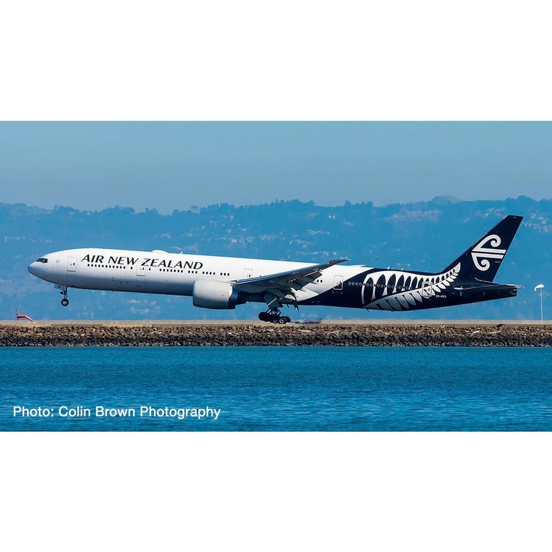 1/500 777-300ER Air New Zealand ZK-OKS