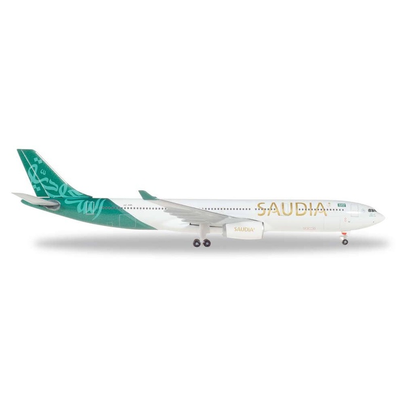 1/500 A330-300 Saudi Arabian Airlines Saudi National Day n/c HZ-AQE