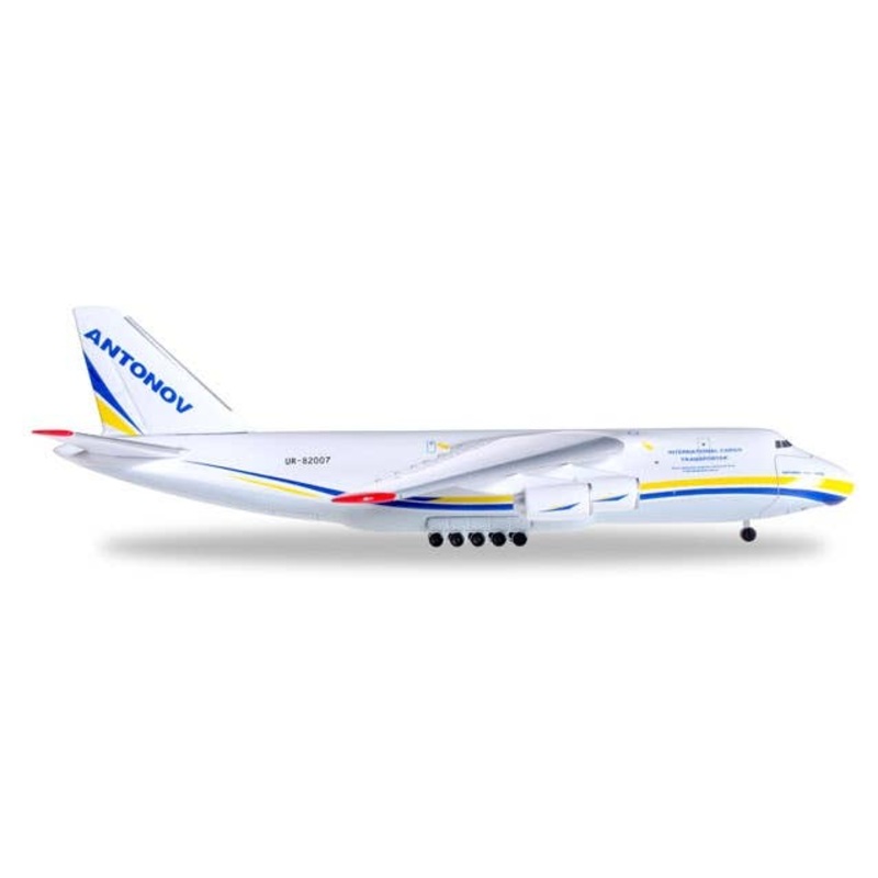 1/500 AN-124 Antonov Airlines UR-82007