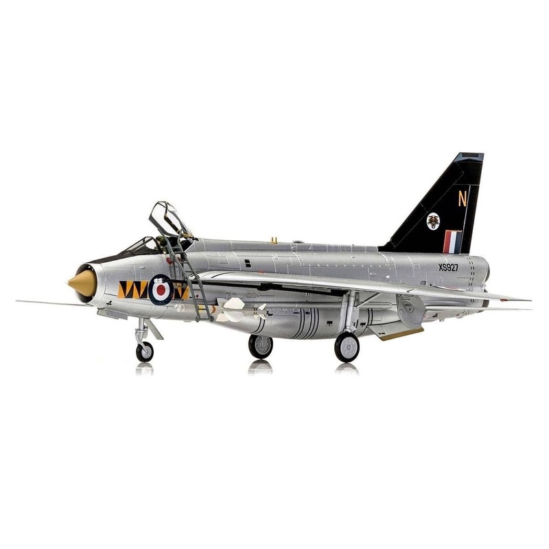 1/48 English Electric Lightning F.6 XS927/N, RAF No.74 Squadron The Tigers