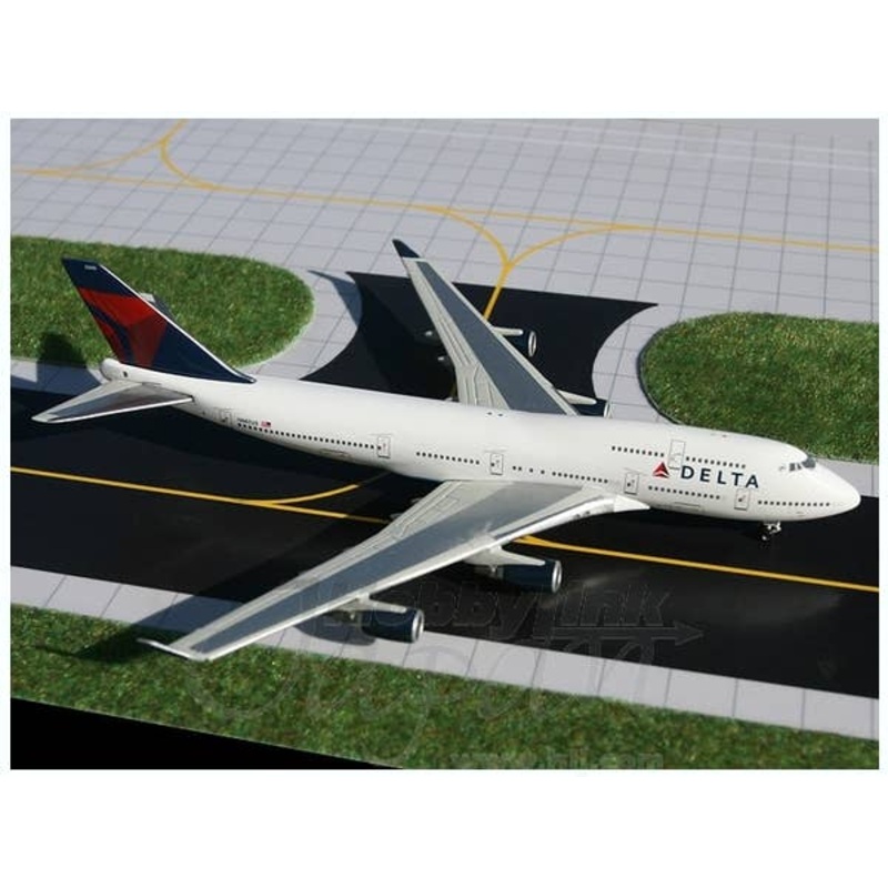 1/400 747-400 Delta Air Lines N669US