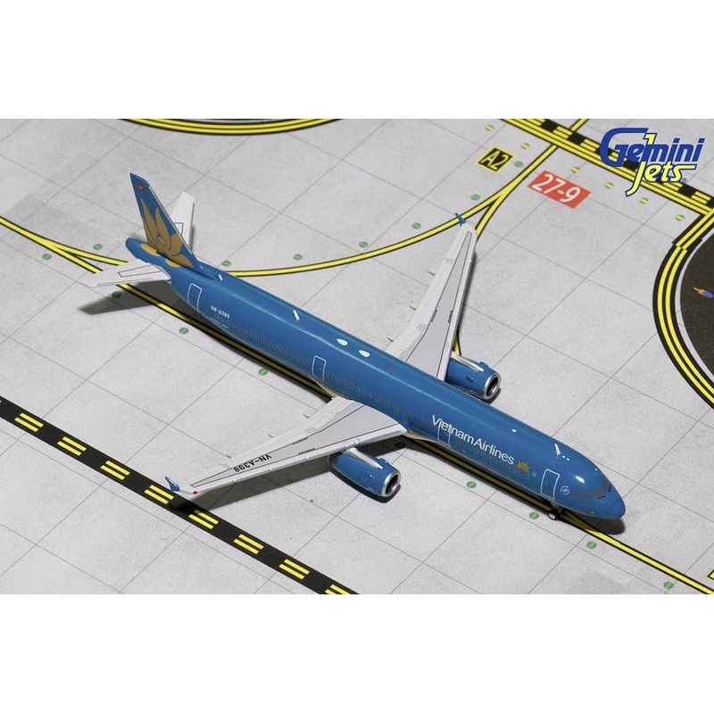 1/400 VN-A398 Vietnam Airlines