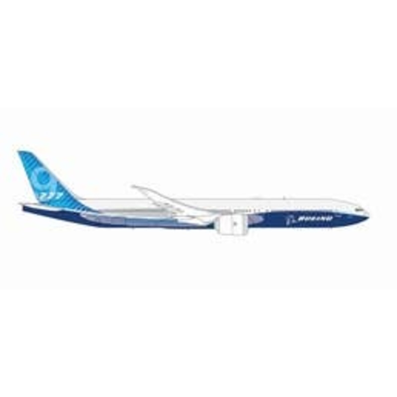 1/250 777-9 House Colors N779XW
