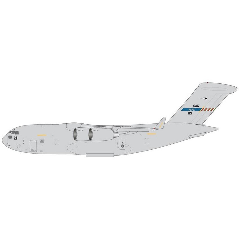 1/400 C-17 NATO SAC-03 Papa Air Base Hungary
