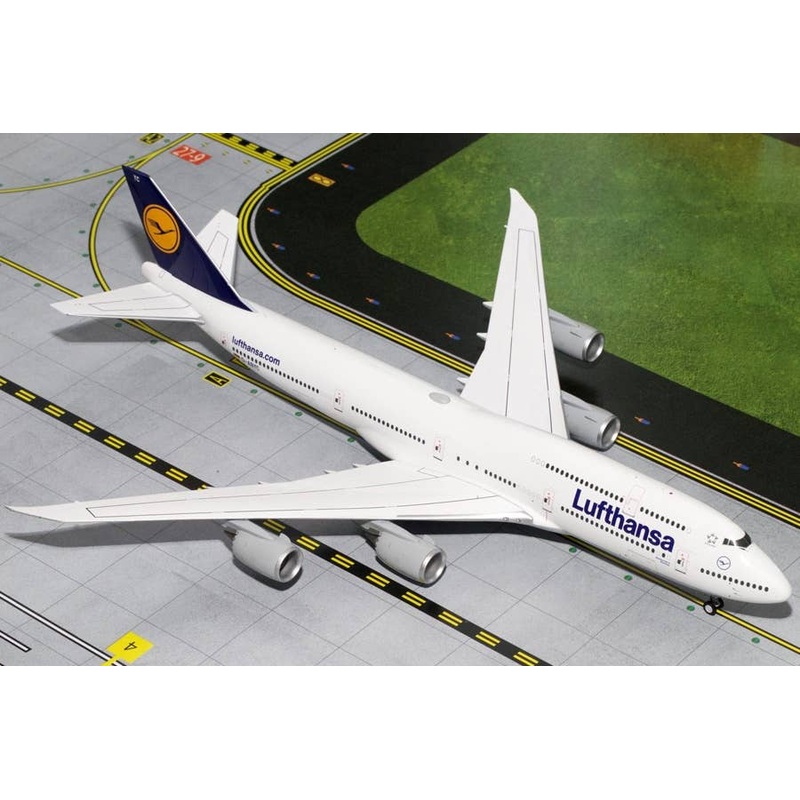 1/200 Boeing 747-8 Lufthansa D-ABYC