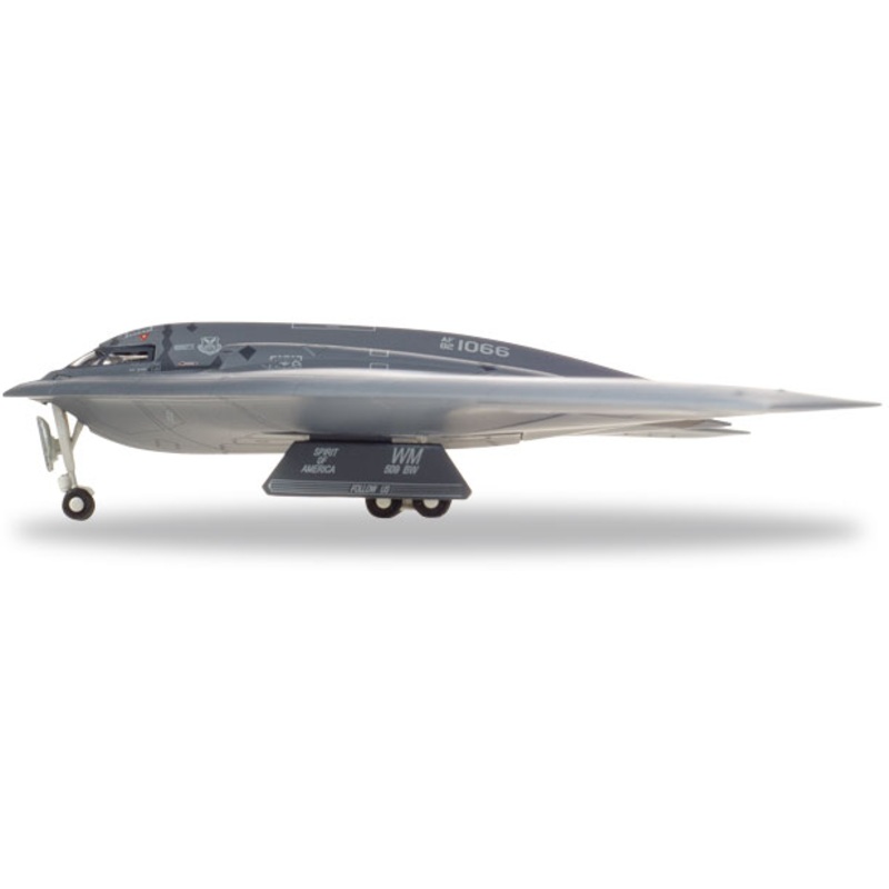 1/200 U.S. Air Force Northrop Grumman B-2A Spirit - 393rd BS, 509th BW, Whiteman AFB - 82-1066 "Spirit of America"