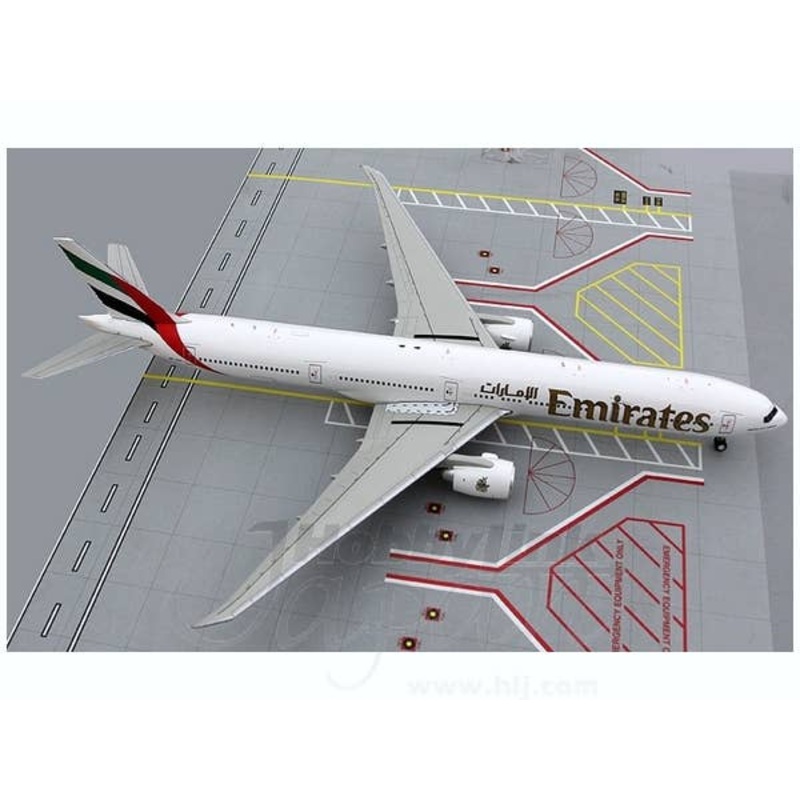 1/200 Emirates Boeing 777-300ER