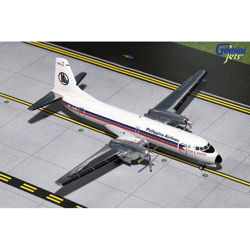 1/200 YS-11 Philippine Airlines Papal Livery RP-C 1415