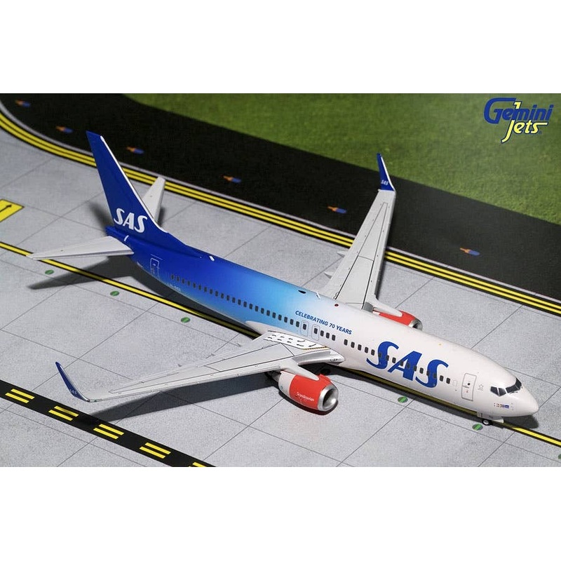 1/200 737-800 (W) Scandinavian Airways 70 th Anniversary LN-RGI