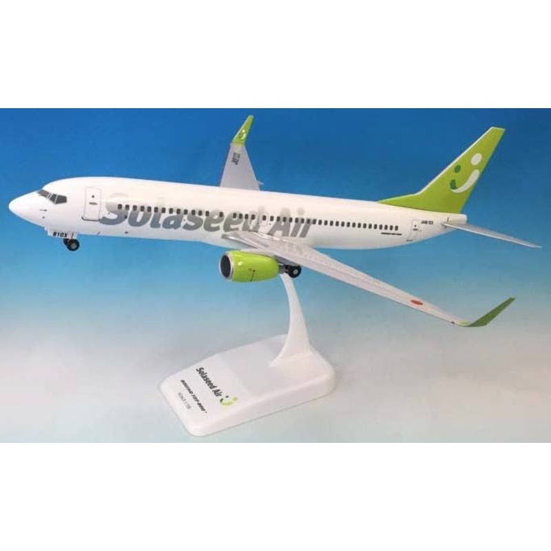 1/130 Solaseed Air JA810X 737-800