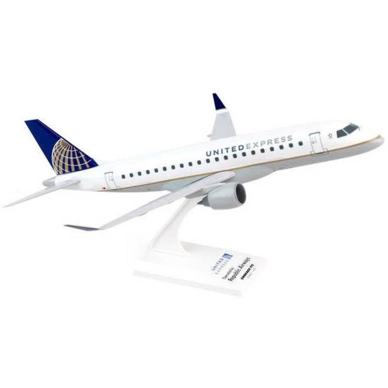 1/100 E175 United Express / Republic Airlines