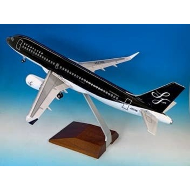 1/100 Starflyer Airbus A320-200 JA27MC