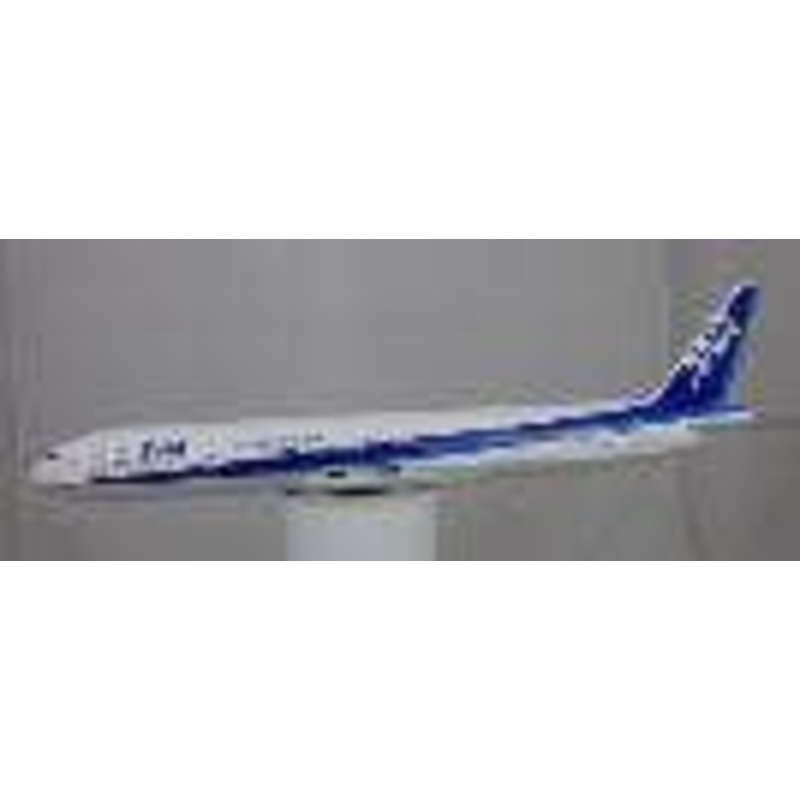 1/100 Boeing 777-300ER JA795A (with Wifi Radome & Wooden Pedestal Plate)