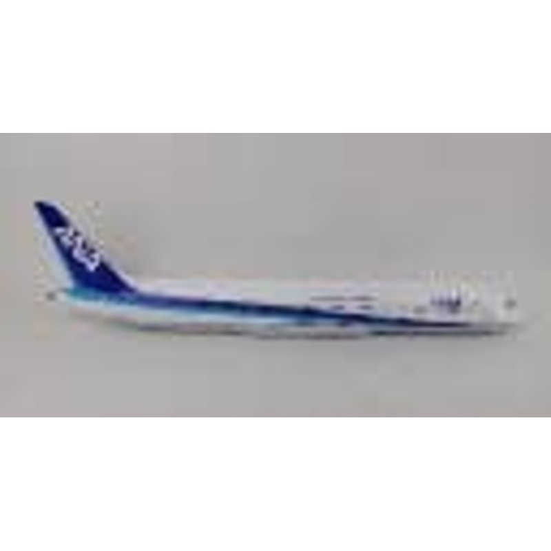 1/100 Boeing 787-9JA921A (with Wifi Radome & Wooden Pedestal Plate)