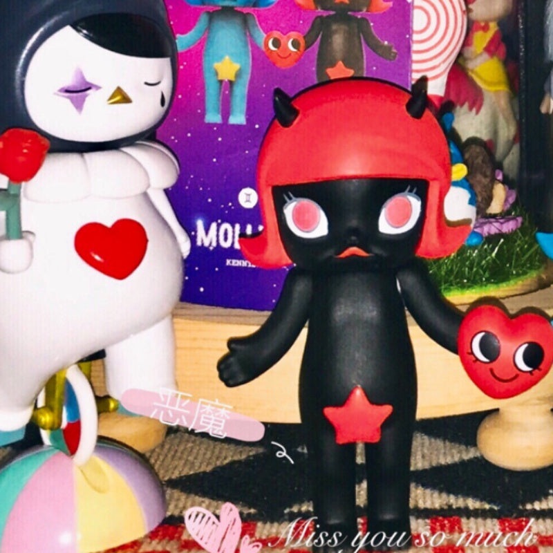 MOLLY Zodiac Series 1 Gemini Devil