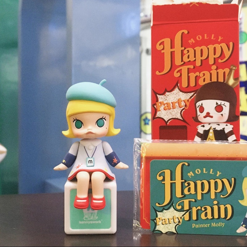 MOLLY Happy Train Party Series Secret Painter Molly(1/144)