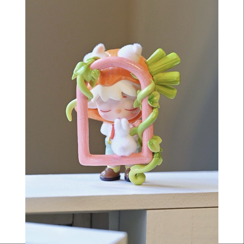 MIMI Little World Sweet Conquests Series Blushing Carrot's Confession