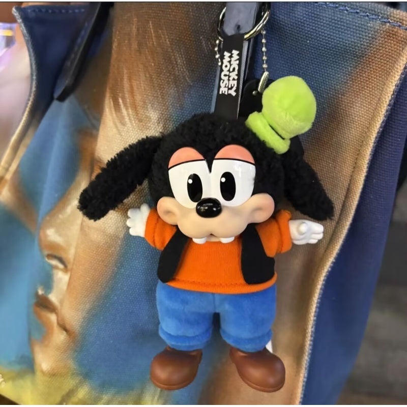 Mickey Family Cute Together Keychain Series Figures Goofy