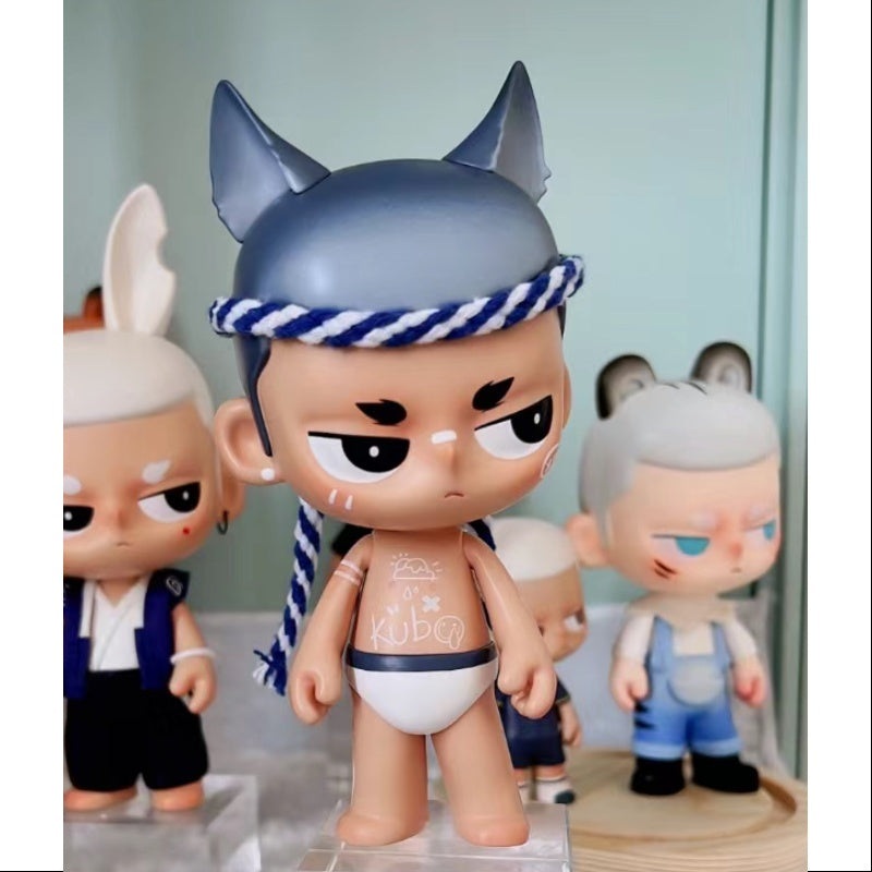 KUBO Wolf Figurine Art Toy 2021 Limited